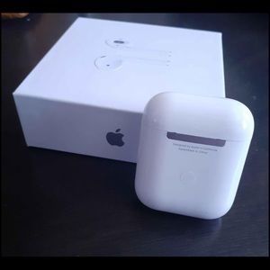 AirPods never used